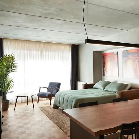 En Pleno Centro Y A 200m De La Playa