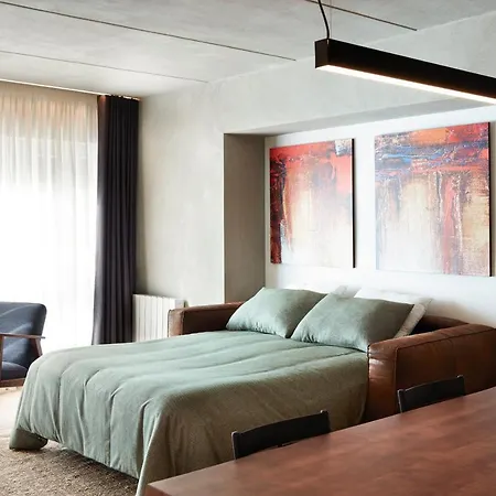 Apartment En Pleno Centro Y A 200m De La Playa *