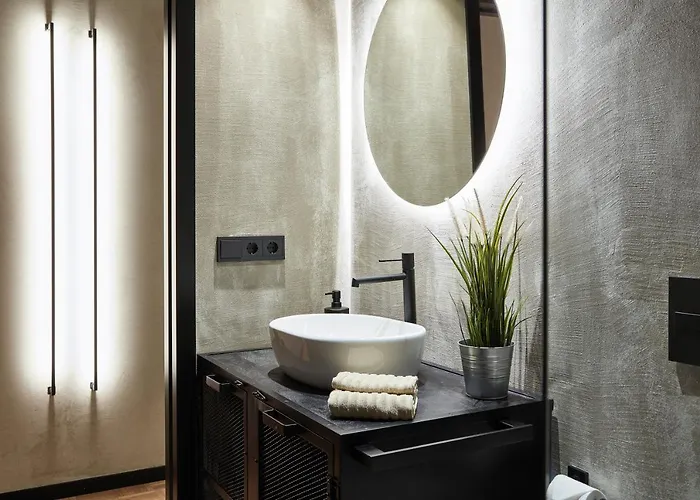 En Pleno Centro Y A 200m De La Playa A Coruna